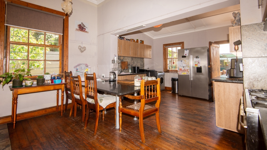 4 Bedroom Property for Sale in Die Eiland Western Cape